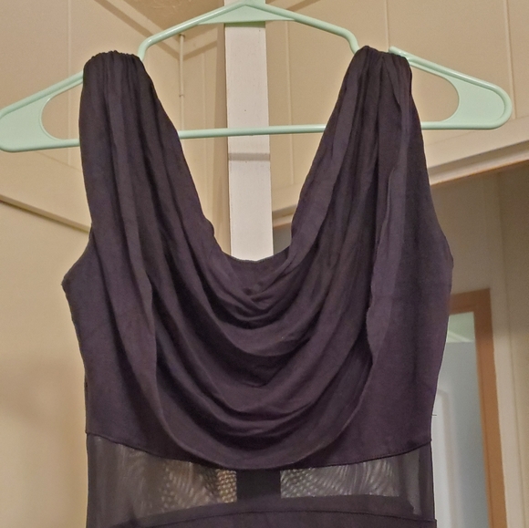 Long Dress - Picture 2 of 4